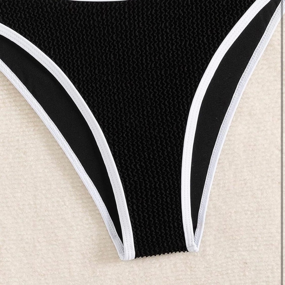 Elegant Black & white Bandeau Bikini Set Small/ 0019 - Picture 6 of 6